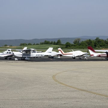 Blacksburg Virginia Tech Montgomery Executive Airport