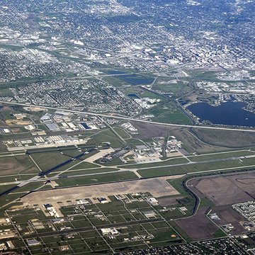 Lincoln Airport