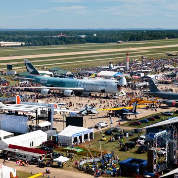 Oshkosh Wittman Regional Airport