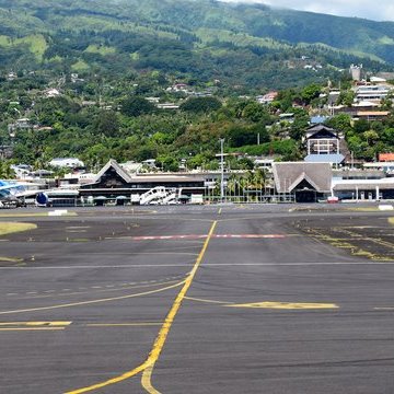 Reviews Papeete Tahiti Faa’a International Airport