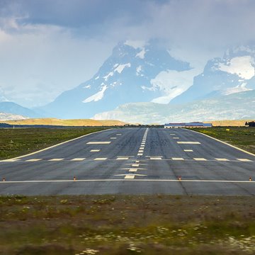 Puerto Natales Teniente Julio Gallardo Airport