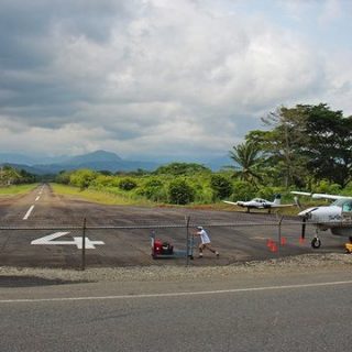 Quepos La Managua Airport