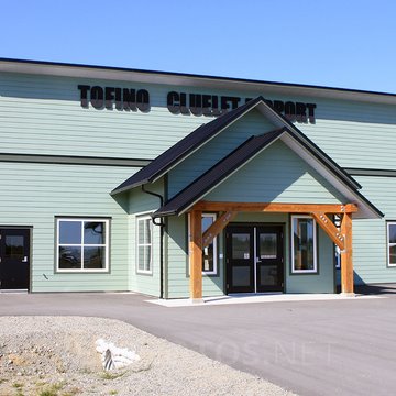 Tofino Long Beach Airport