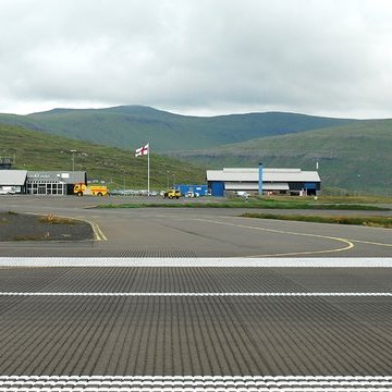 Reviews Vagar Airport